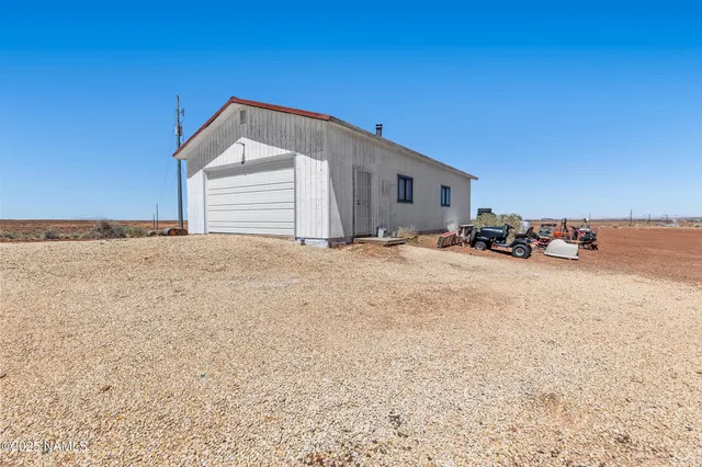 $339,900 | 8613 Reata Road, Winslow, AZ 86047