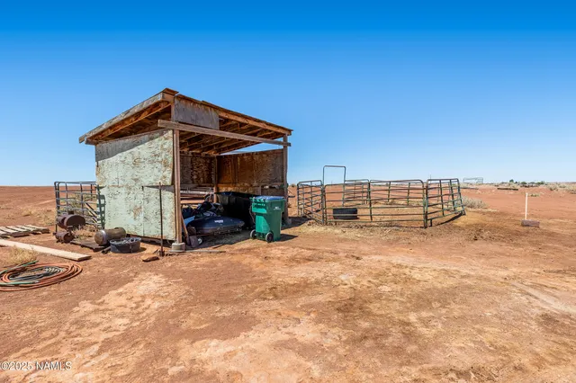 $339,900 | 8613 Reata Road, Winslow, AZ 86047