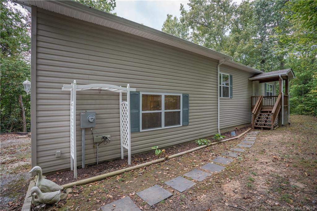 246 Violet Ridge Waynesville, NC 28785 - Photo 5 of 29 Gallery Image 5