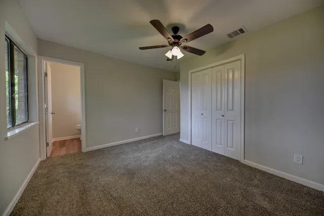 $1,800 | 806 West Jefferson Street, Brenham, TX 77833