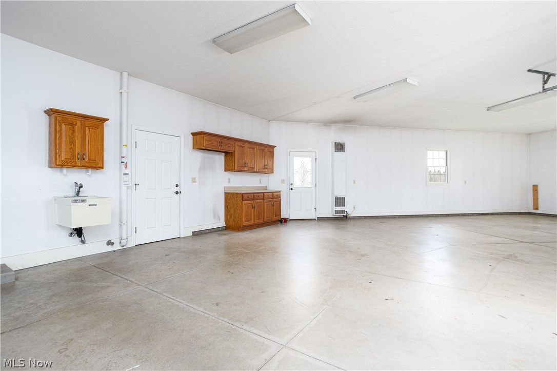 8569 Yoder Road Wadsworth, OH 44281 - Photo 29 of 35