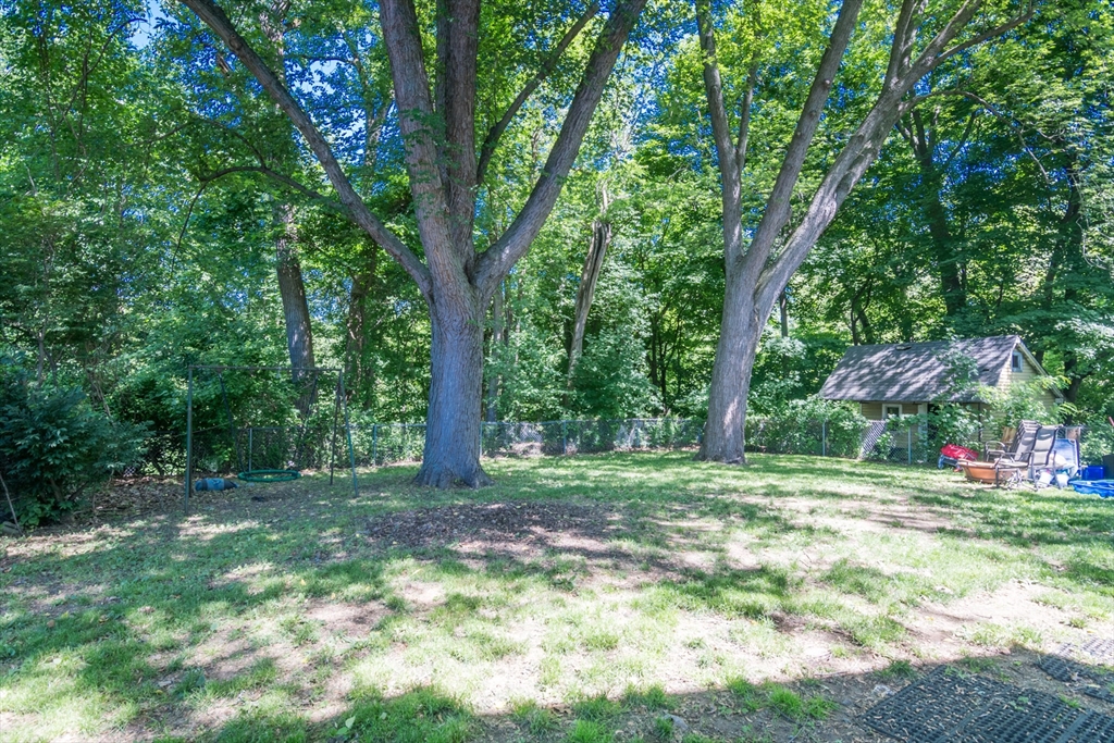 208 Prospect Street, Unit 1 Chicopee, MA 01013 - Photo 13 of 14