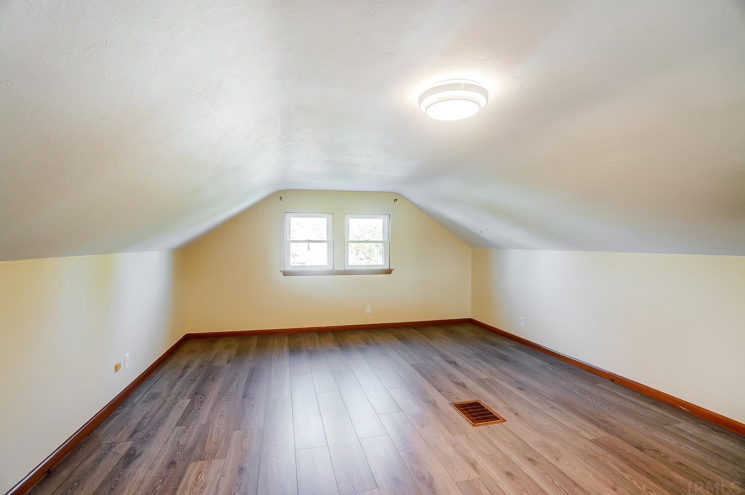 10306 Hosler Road Leo, IN 46765 - Photo 23 of 36