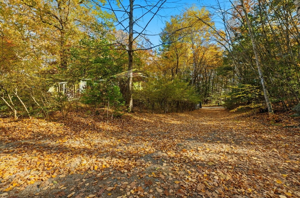 143 Heald Street Pepperell, MA 01463 - Photo 11 of 24