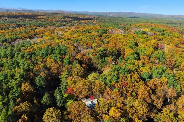 $650,000 | 143 Heald Street, Pepperell, MA 01463