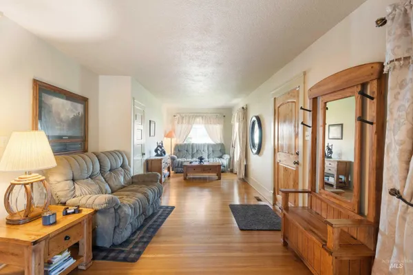 $540,000 | 509 North 5th Street, Parma, ID 83660