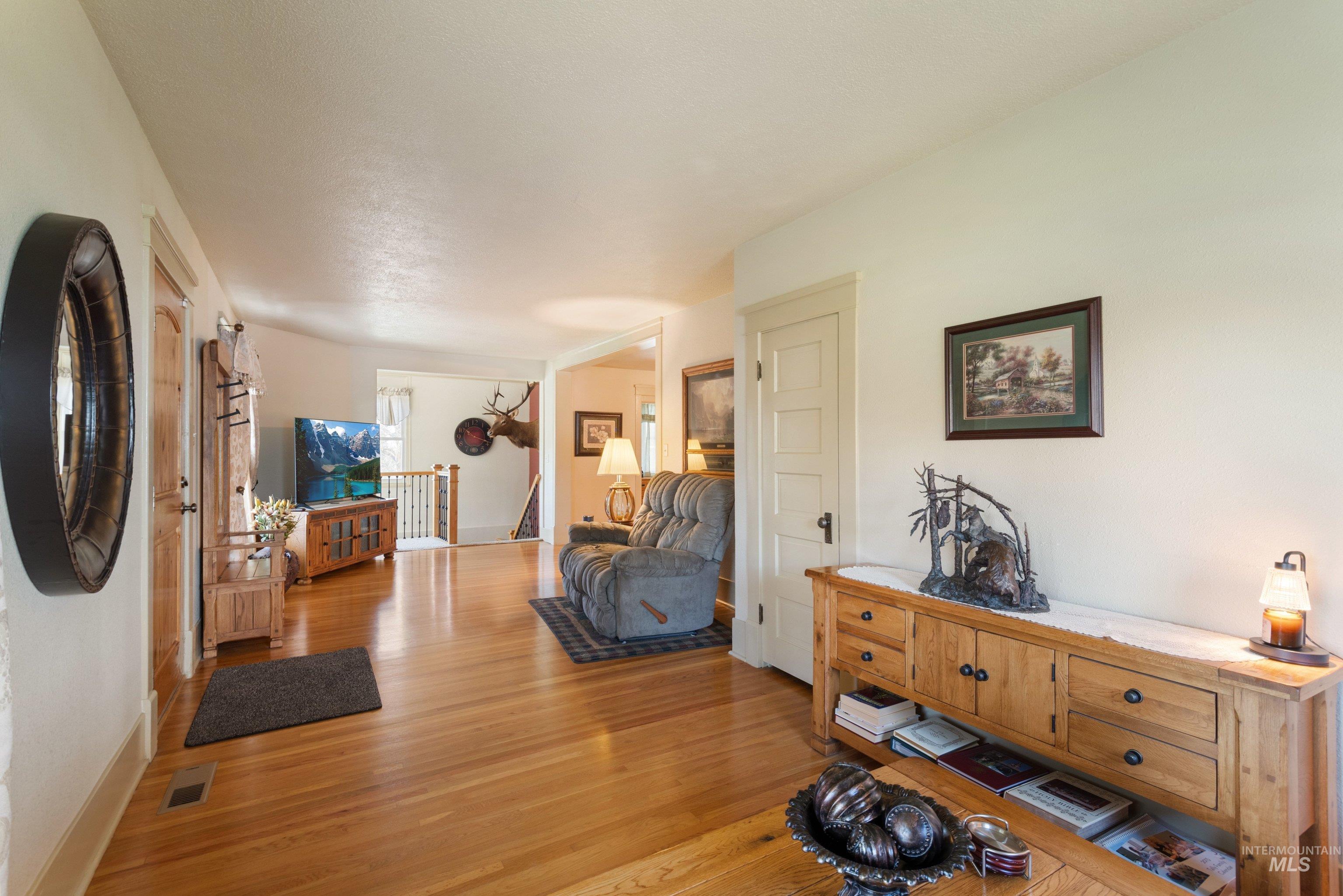 509 North 5th Street Parma, ID 83660 - Photo 12 of 47