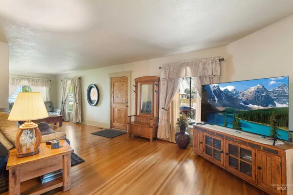$540,000 | 509 North 5th Street, Parma, ID 83660