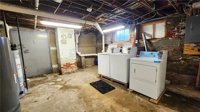 $1,750 | 126 Welles Street, Unit 1, Woonsocket, RI 02895