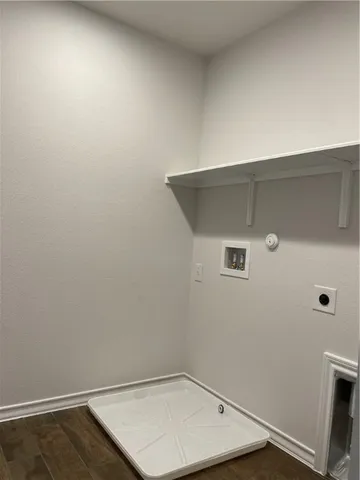 $2,295 | 165 Andesite Trail, Liberty Hill, TX 78642