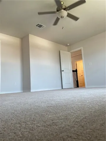 $2,295 | 165 Andesite Trail, Liberty Hill, TX 78642