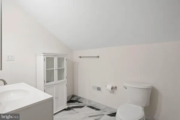 $439,900 | 32 Broad Street, Greenwood, DE 19950