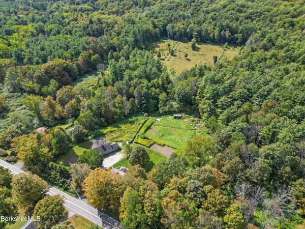 $1,100,000 | 276 Great Barrington Road, West Stockbridge, MA 01236