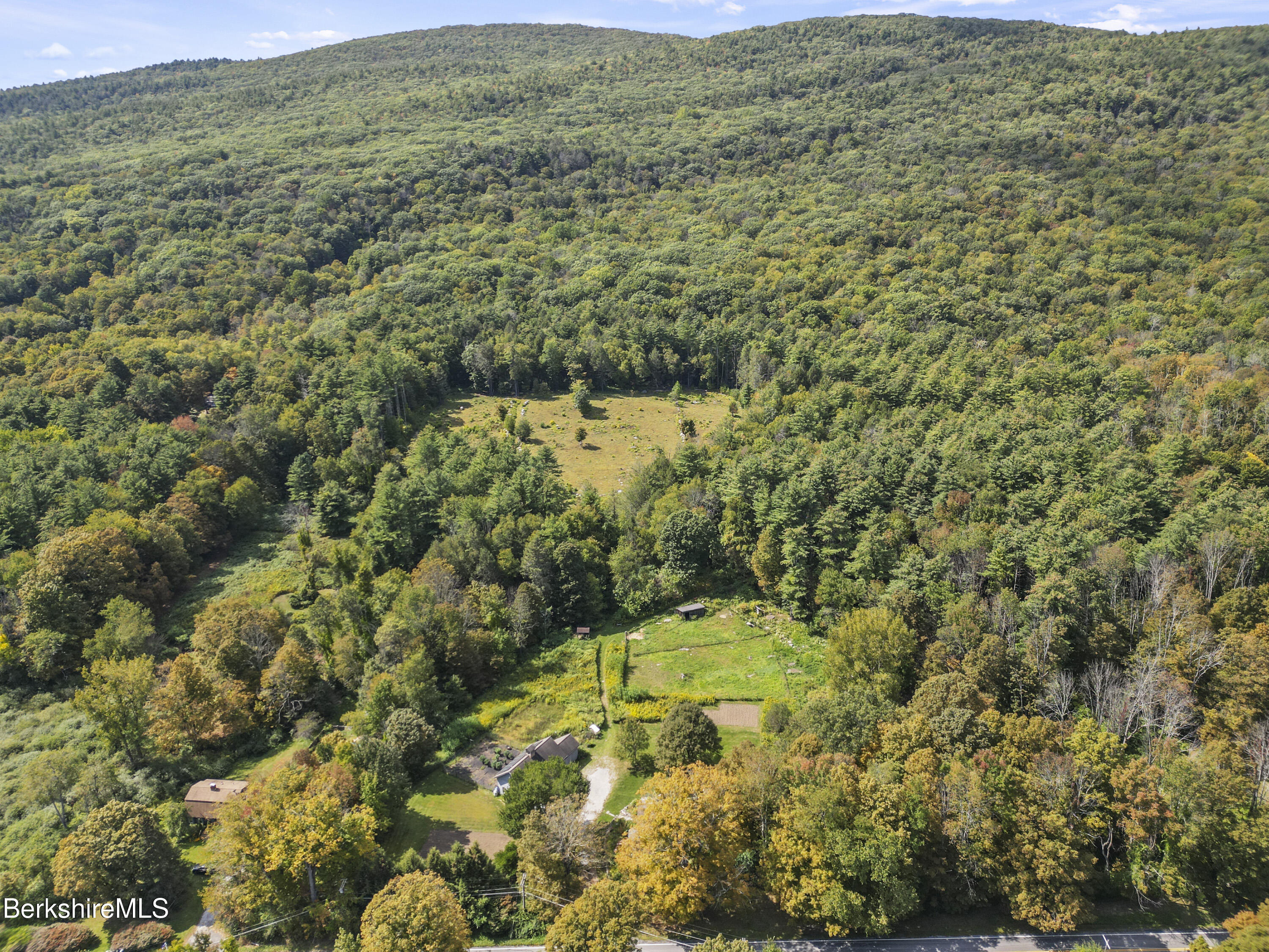 276 Great Barrington Road West Stockbridge, MA 01236 - Photo 67 of 73 930 Aerial View