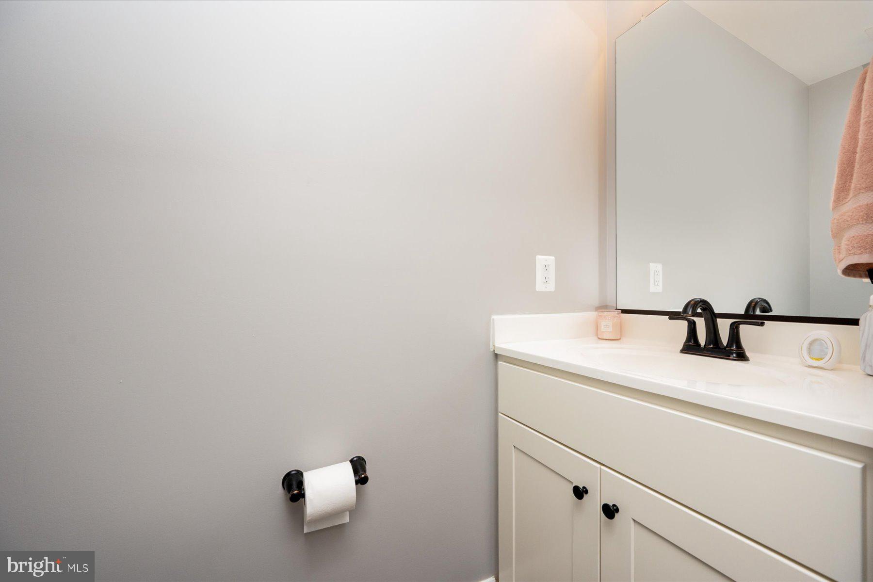 4909 Olive Street Shady Side, MD 20764 - Photo 15 of 40