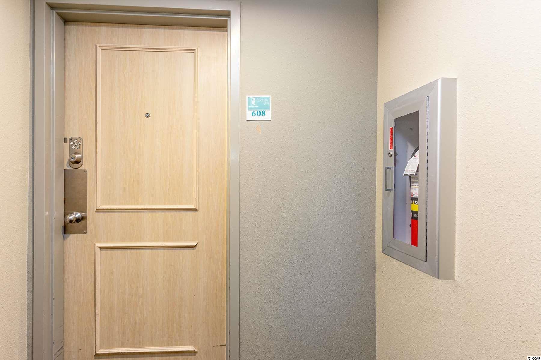 107 Ocean Boulevard, Unit 608 Myrtle Beach, SC 29577 - Photo 5 of 40