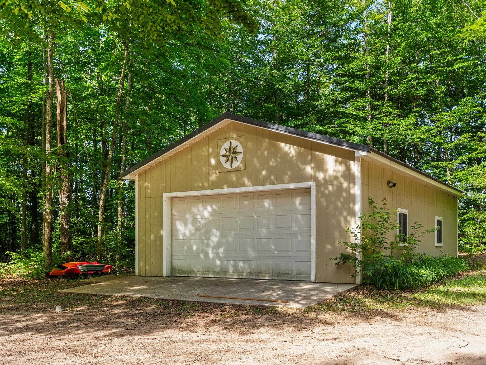 3527 South 31 Road Cadillac, MI 49601 - Photo 39 of 60
