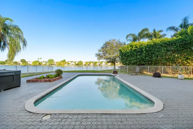 $1,299,000 | 5081 Northwest 120th Avenue, Coral Springs, FL 33076