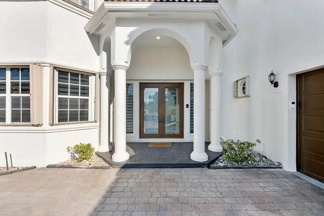 $1,299,000 | 5081 Northwest 120th Avenue, Coral Springs, FL 33076