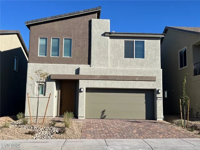 $2,450 | 7470 South Pioneer Way, Las Vegas, NV 89113