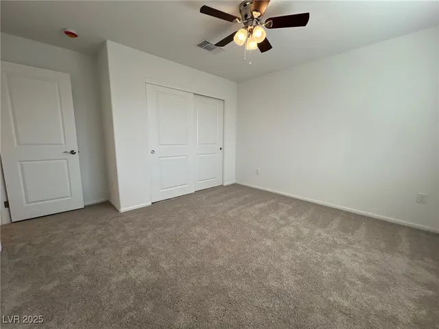 $2,450 | 7470 South Pioneer Way, Las Vegas, NV 89113