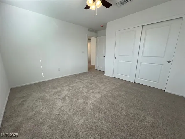 $2,450 | 7470 South Pioneer Way, Las Vegas, NV 89113