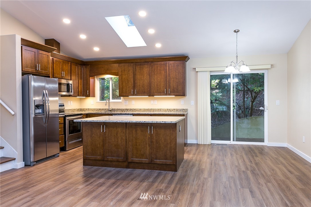 6 Ridge Crest Way Bellingham, WA 98229 - Photo 3 of 23 Gallery Image 3