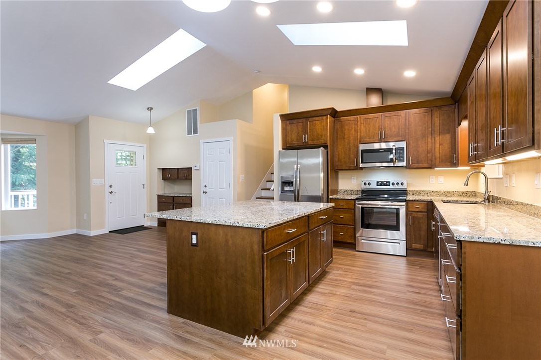 6 Ridge Crest Way Bellingham, WA 98229 - Photo 9 of 23 Gallery Image 9