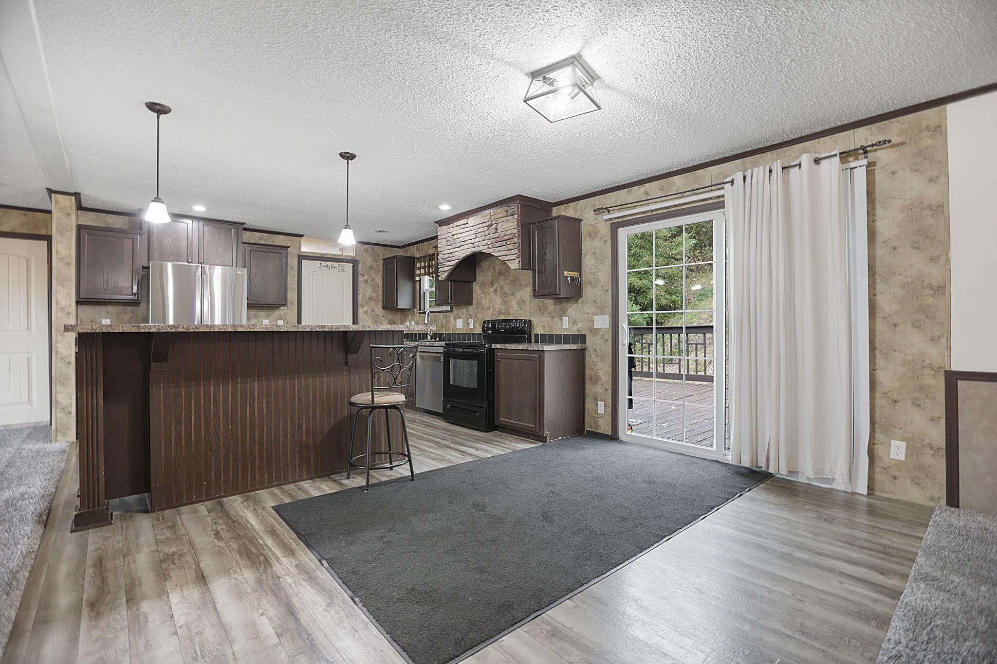 4015 Leffler Road Roseville, OH 43777 - Photo 16 of 93 Kitchen