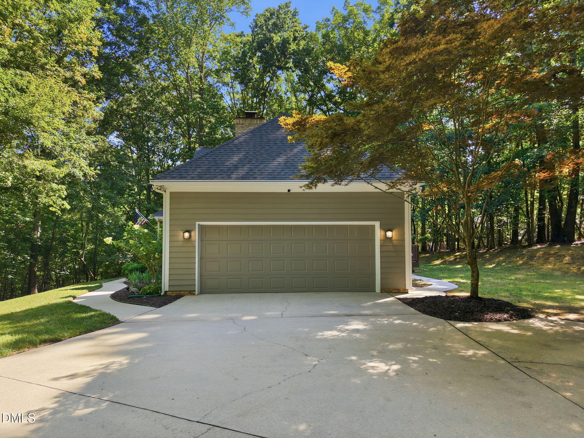 2304 Hideaway Court Raleigh, NC 27613 - Photo 31 of 39 9-web-or-mls-DJI_20260630101054_0067_D_e
