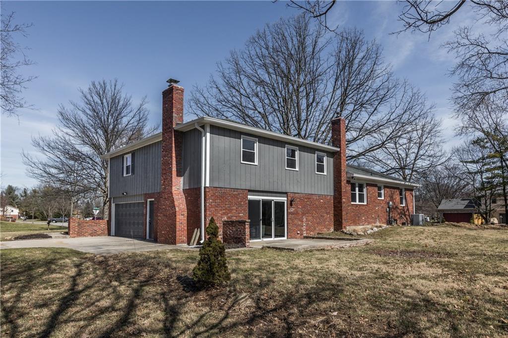 1917 Brewster Road Indianapolis, IN 46260 - Photo 30 of 39 Gallery Image 30