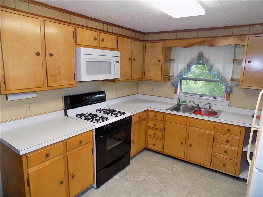 391 Club Sofia Road Uniontown, PA 15401 - Photo 8 of 11