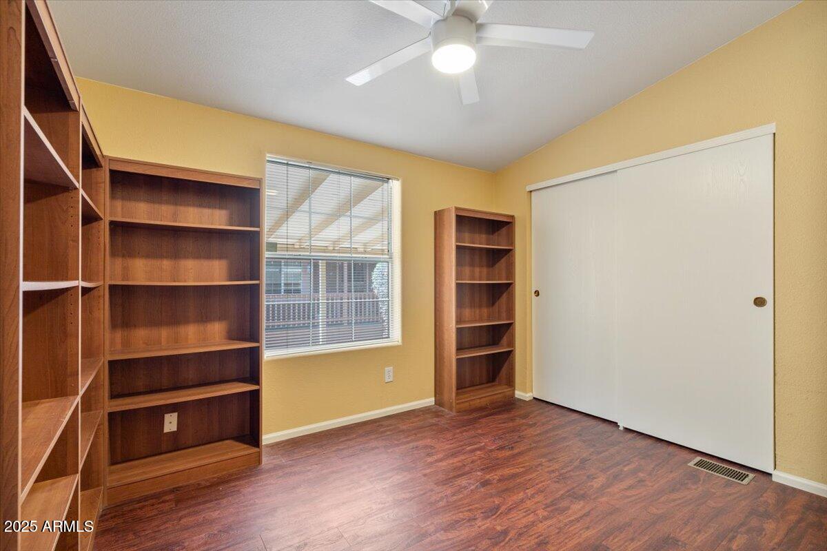 3901 East Pinnacle Peak Road, Unit 43 Phoenix, AZ 85050 - Photo 16 of 29 Second guest bedroom with updated floor.