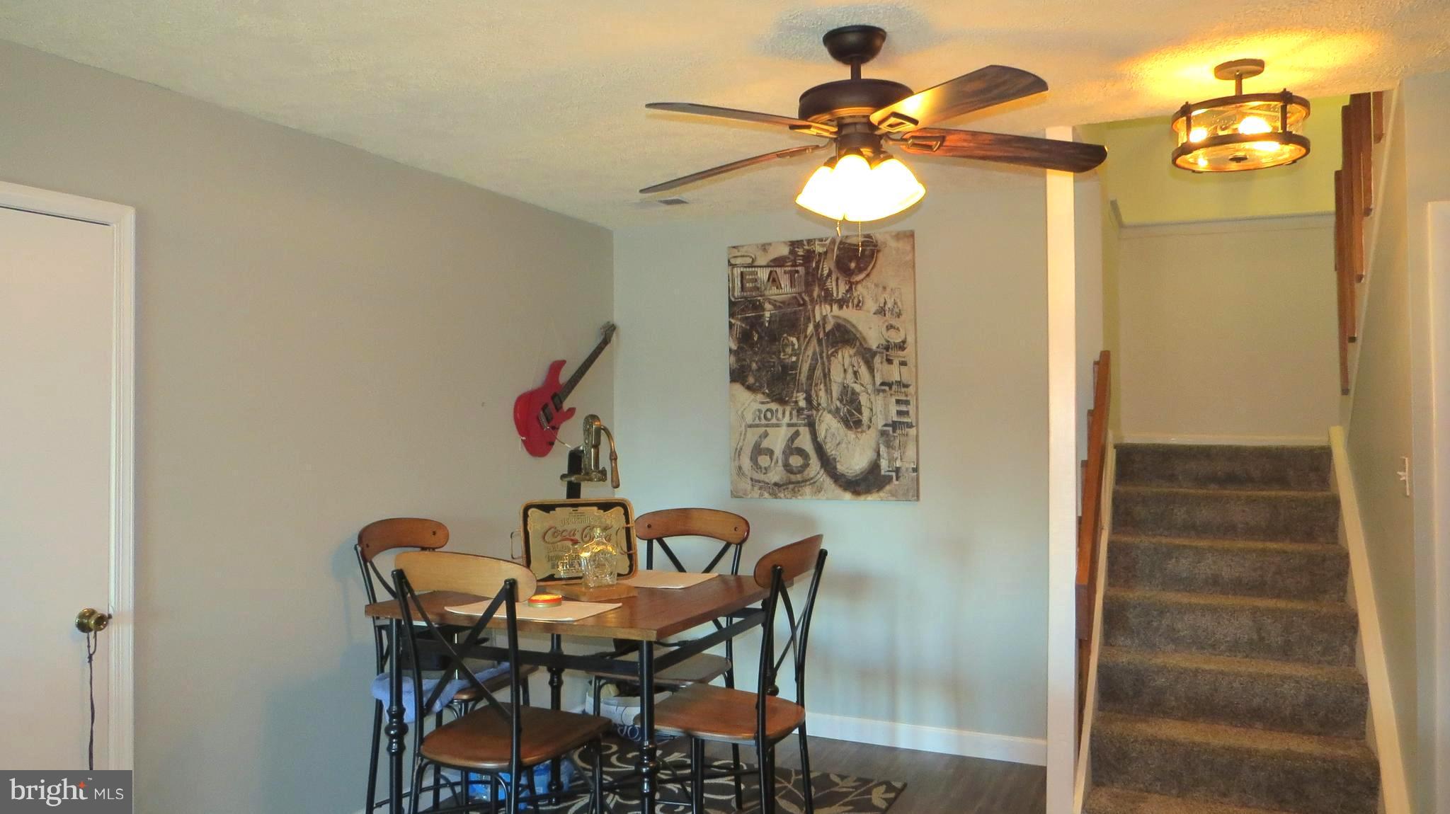 64 Helmsman Court Baltimore, MD 21221 - Photo 21 of 30 Dinning area in the family room