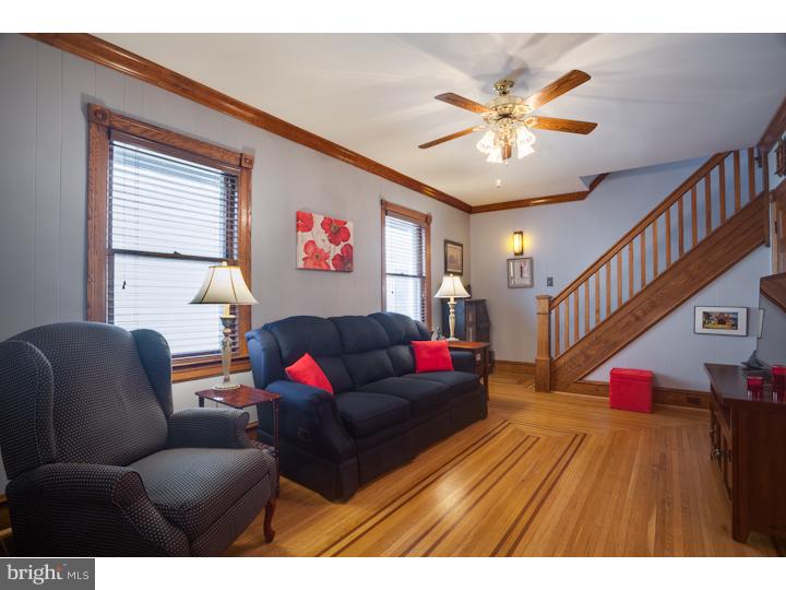 121 Prospect Road Haddonfield, NJ 08033 - Photo 4 of 16 Living Room