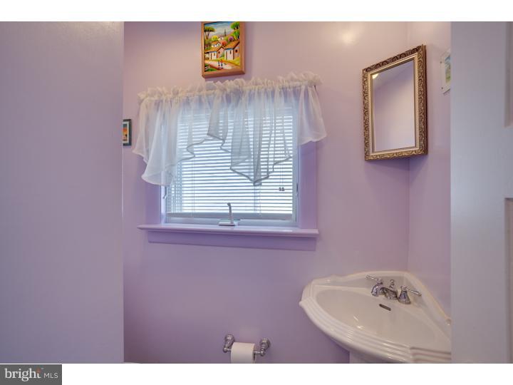121 Prospect Road Haddonfield, NJ 08033 - Photo 10 of 16 Half Bath