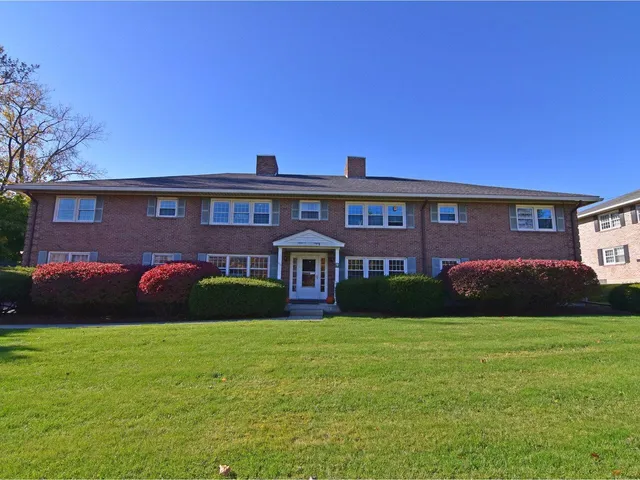 $315,000 | 499 South Prospect Street, Unit 8, Burlington, VT 05401