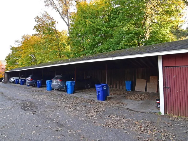 $299,000 | 499 South Prospect Street, Unit 8, Burlington, VT 05401