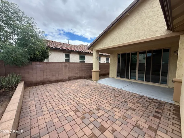 a view of a livingroom with a fireplace