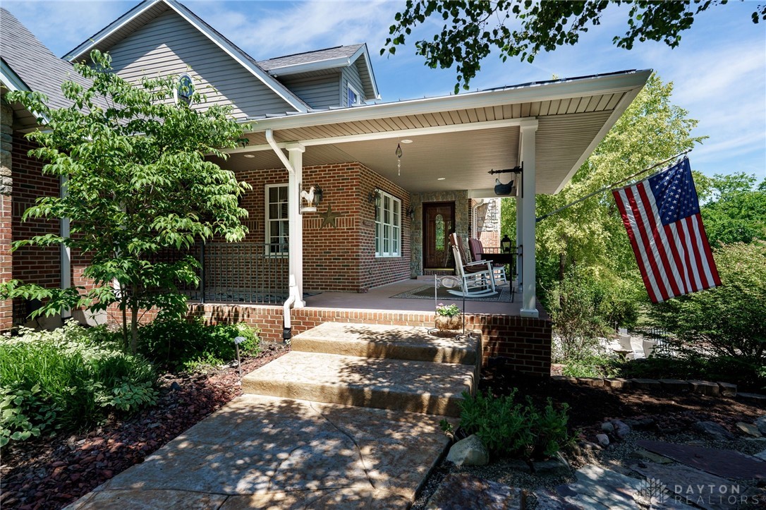 527 Warwick Road Hamilton, OH 45013 - Photo 7 of 97