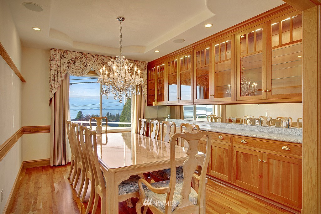 914 Walnut Street Edmonds, WA 98020 - Photo 9 of 17 Gallery Image 9