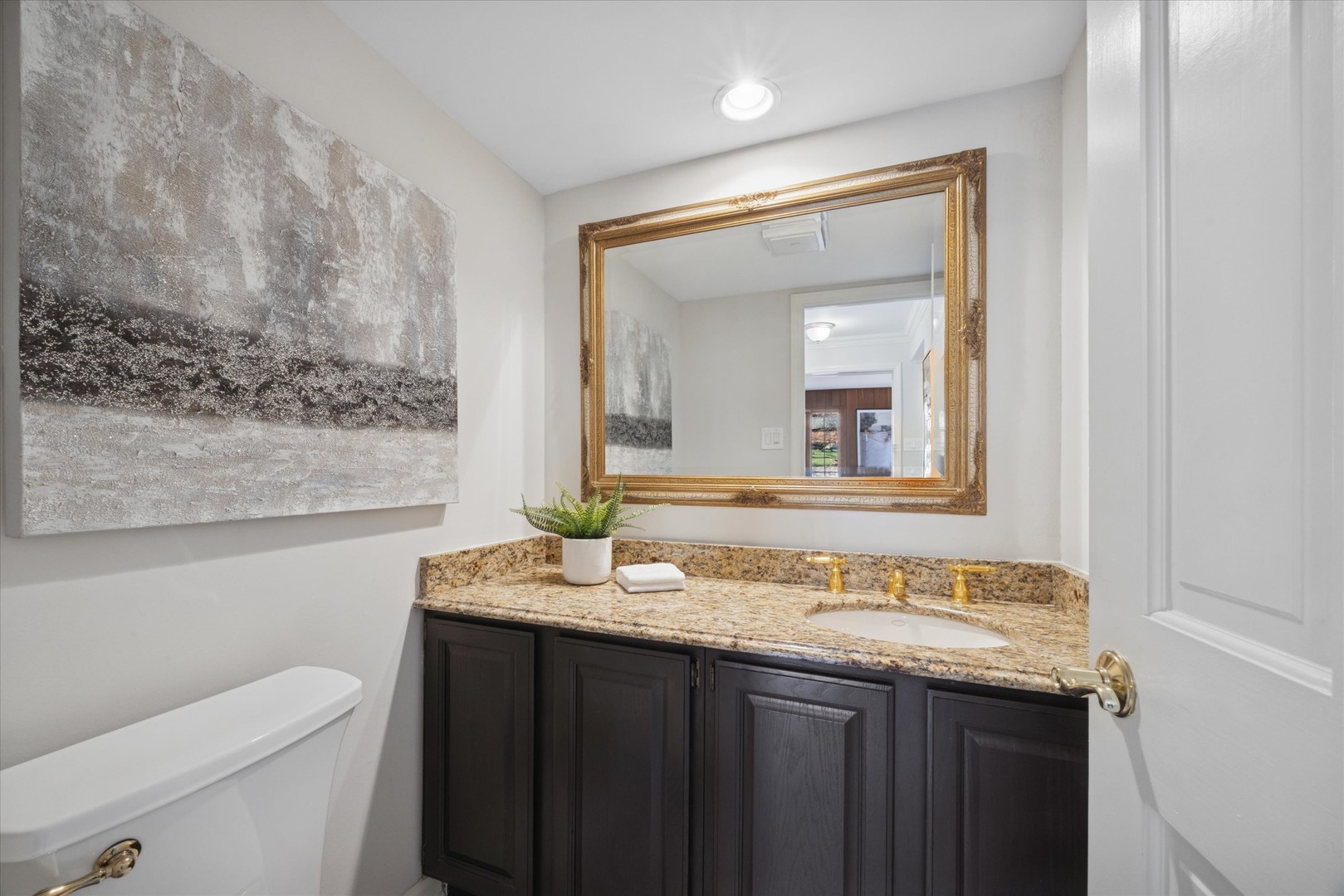 23 Deer Path Trail Burr Ridge, IL 60527 - Photo 14 of 36 Gallery Image 14