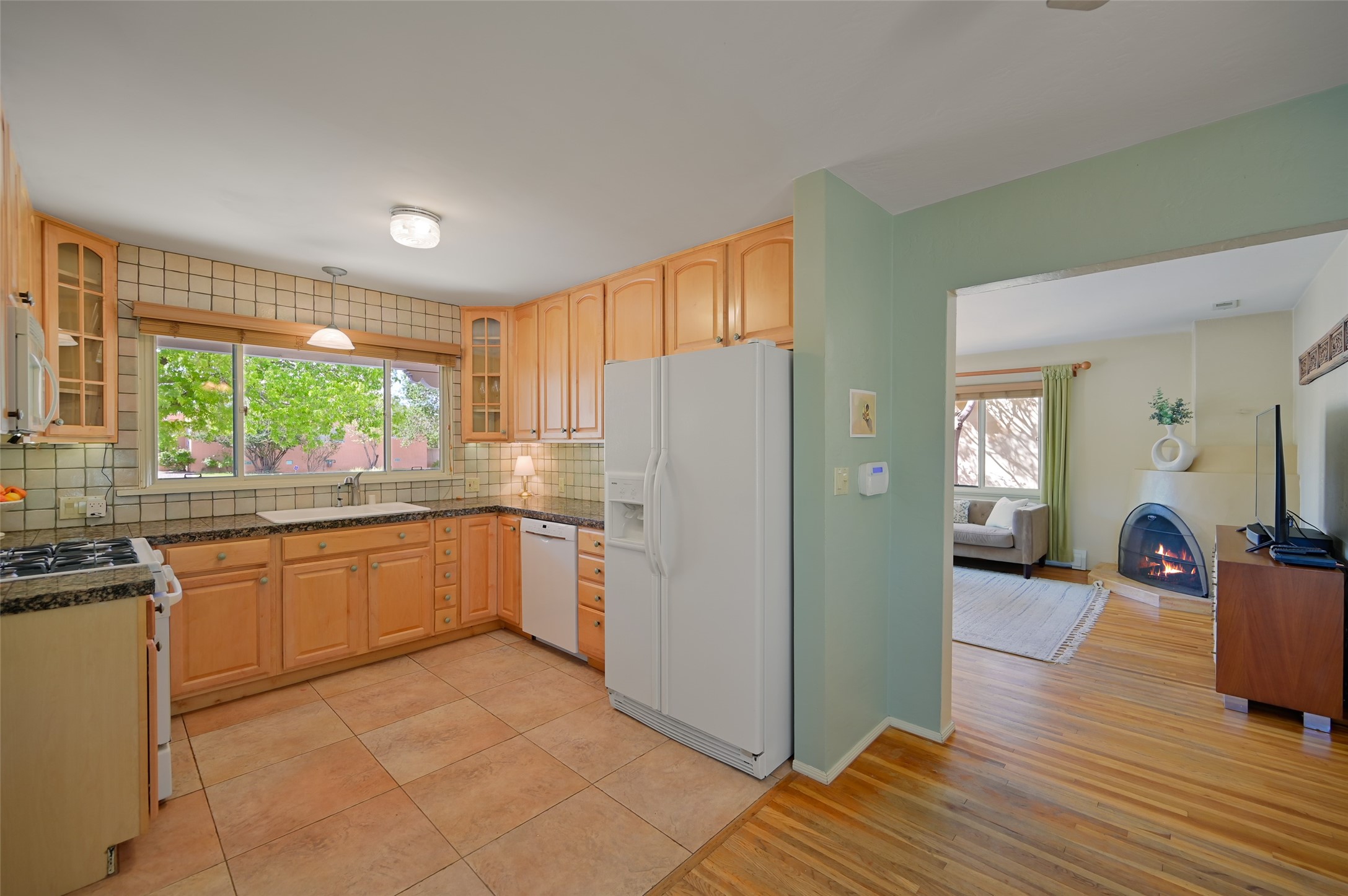 1929 San Ildefonso Road Santa Fe, NM 87505 - Photo 15 of 42 Gallery Image 15