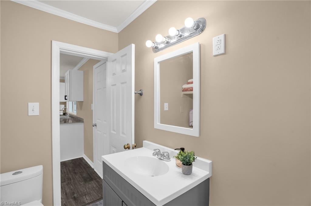 3803 Halifax Road Greensboro, NC 27407 - Photo 14 of 23 full bath
