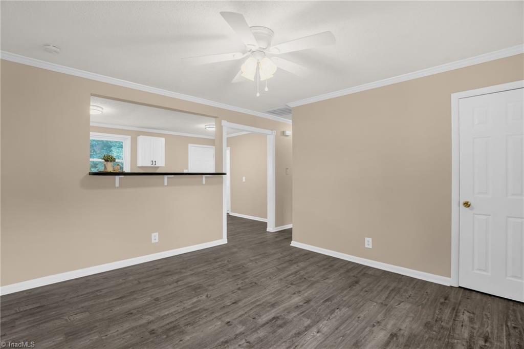 3803 Halifax Road Greensboro, NC 27407 - Photo 5 of 23 living room