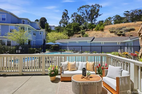 $1,450,000 | 400 Live Oak Way, Unit 401, Belmont, CA 94002