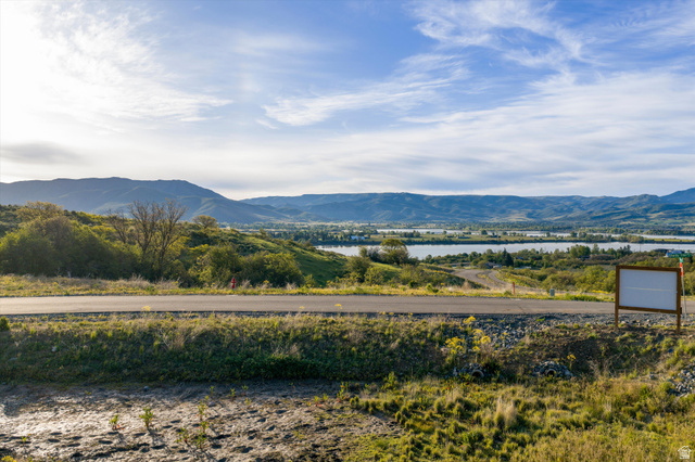 1595 North Hardy Trail Road, Unit 2 Eden, UT 84310 - Photo 4 of 25