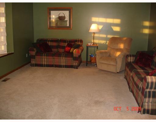 2122 East Possum Road Springfield, OH 45502 - Photo 5 of 12