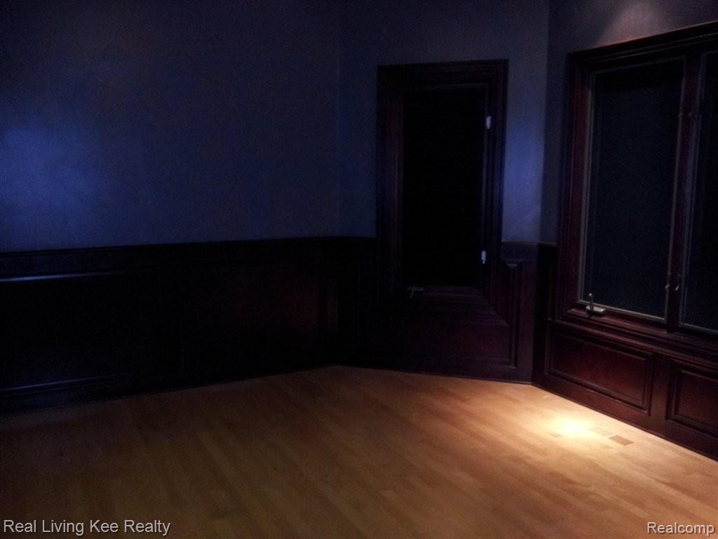 60633 Kunstman Road Ray, MI 48096 - Photo 10 of 17 2013-01-28 18.39.40-1.jpg