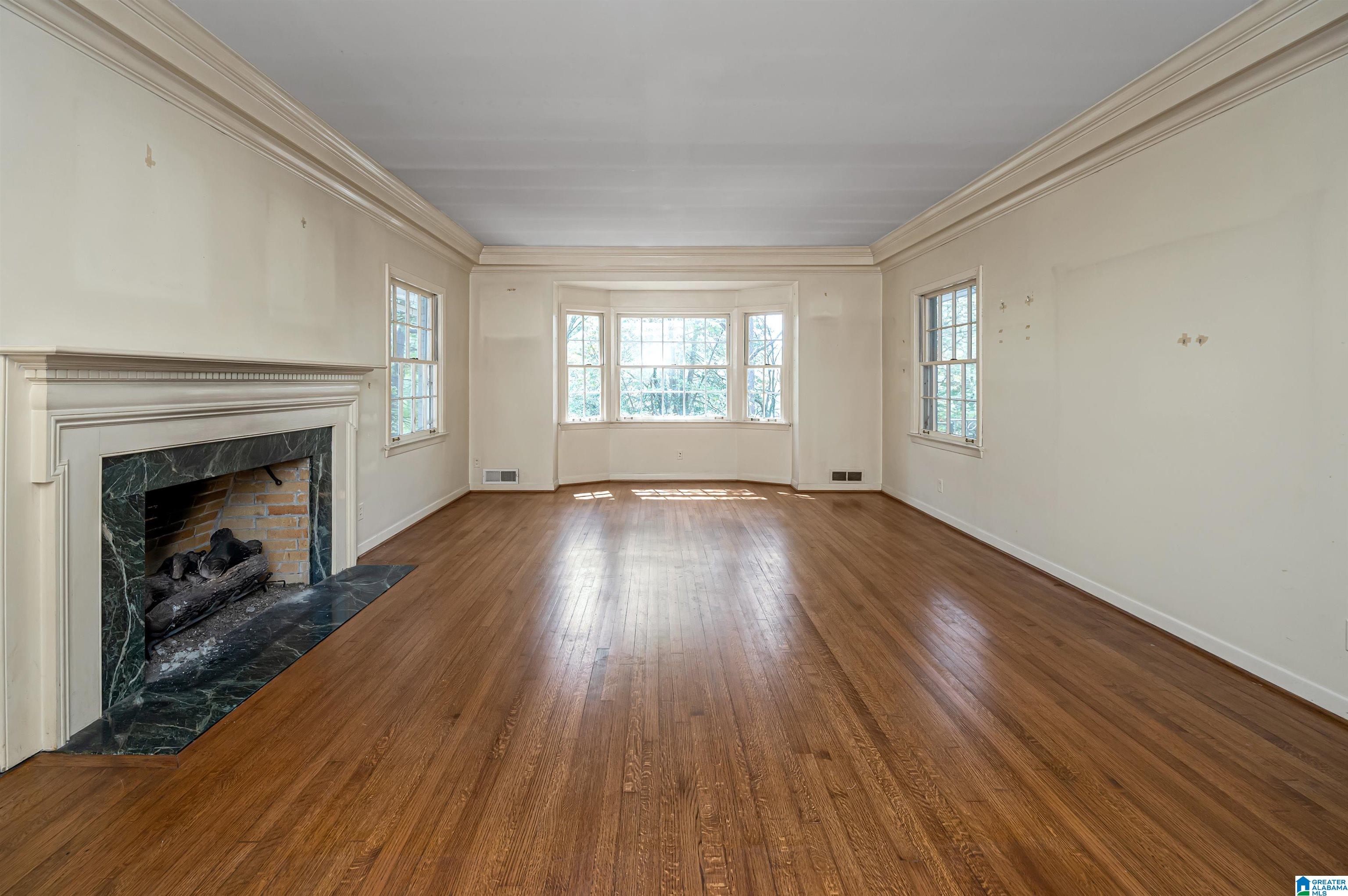1834 Saulter Road Homewood, AL 35209 - Photo 8 of 44